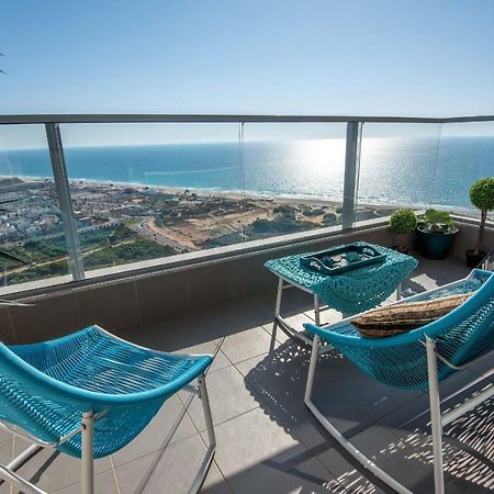 35Th Floor 4 Rooms On The Sea バト・ヤム エクステリア 写真