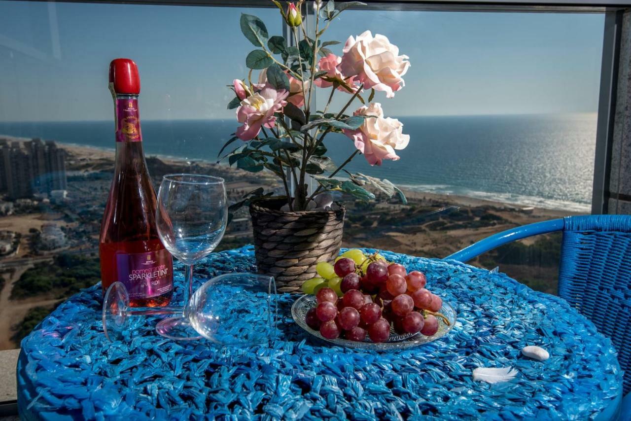 35Th Floor 4 Rooms On The Sea バト・ヤム エクステリア 写真