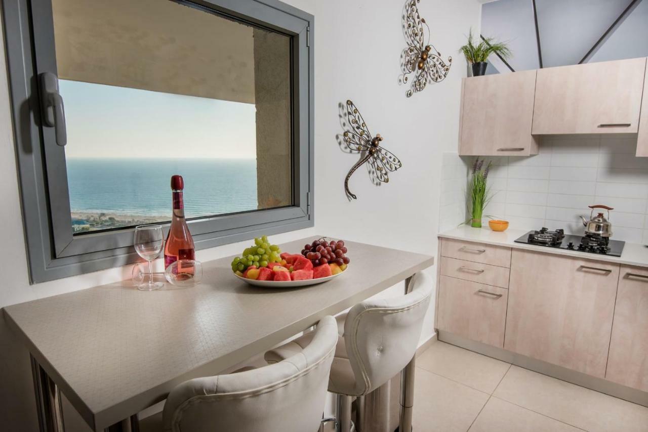 35Th Floor 4 Rooms On The Sea バト・ヤム エクステリア 写真
